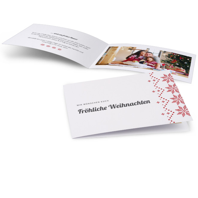 Weisse Weihnachtskarten Nostalgie in Quer mit Schriftzug FROEHLICHE WEIHNACHTEN und Borduere in Rot. Innenseiten mit Platz fuer Text links und ein Fotos rechts.