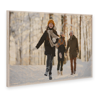 Natürliche Holzoptik mit individuellem Motiv für eine einzigartige Bilderwand.