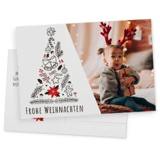 Weihnachtskarte mit Foto eines Kindes mit Rentiergeweih und illustriertem Weihnachtsbaum
